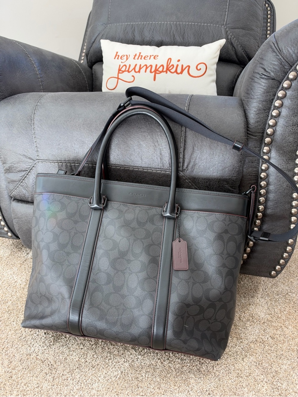 Coach Perry Business Tote in Signature Canvas F23211